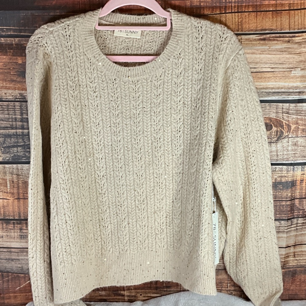 78 & SUNNY Women's Beige Knit Sweater
